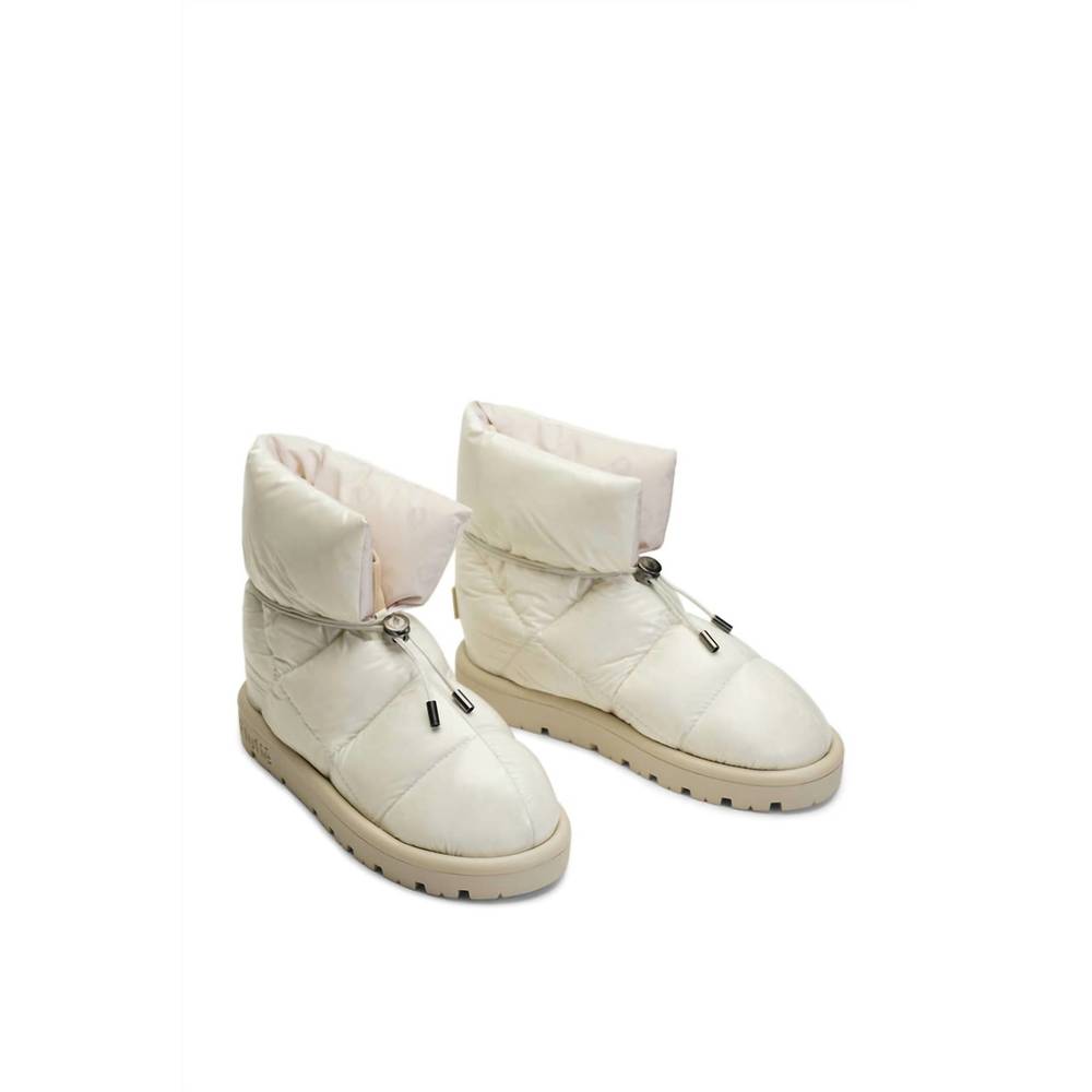 NEW FLUFIE women's shiny ghost pillow boot in white